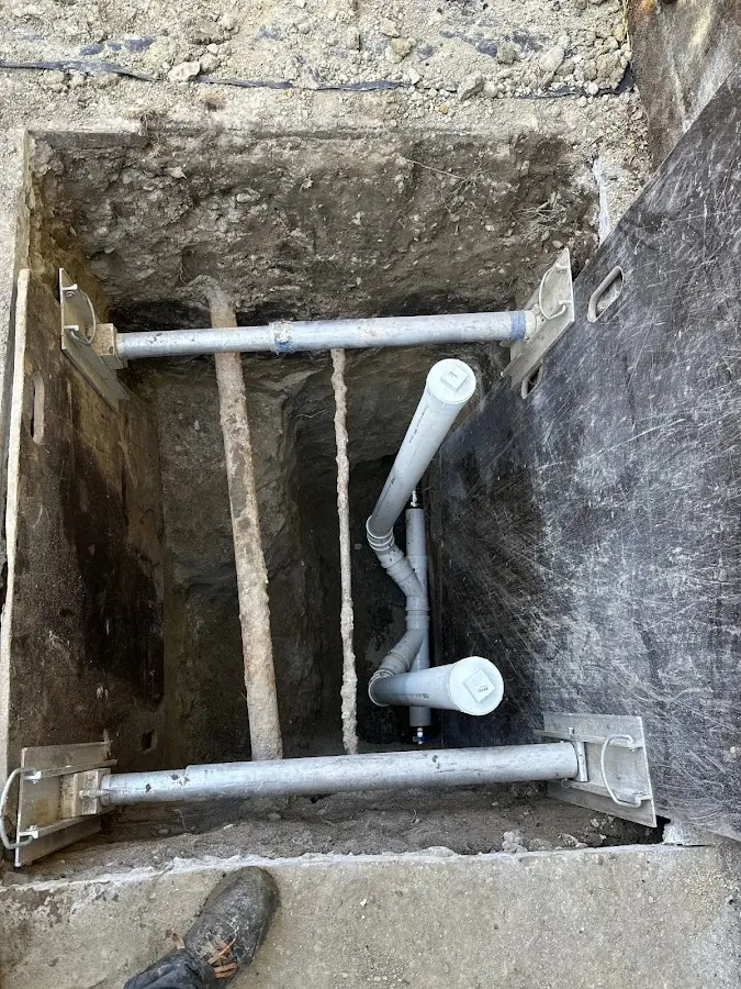 Experienced plumber completing Gas Line Repair work in Hobbs